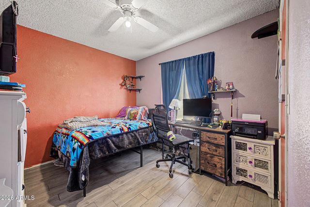 5142 W JOAN DE ARC Avenue, Glendale, AZ 85304