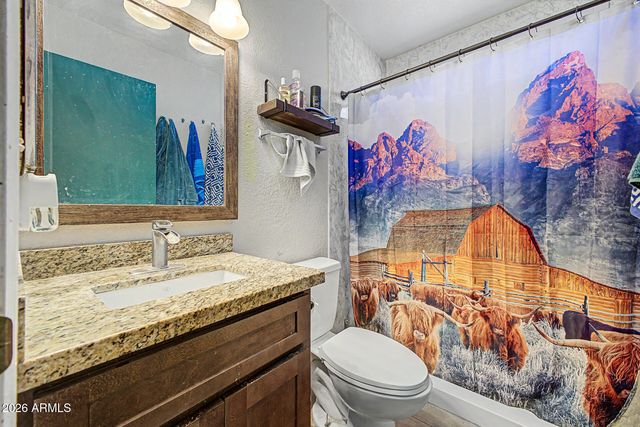5142 W JOAN DE ARC Avenue, Glendale, AZ 85304