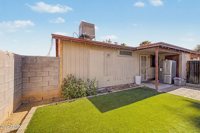5142 W JOAN DE ARC Avenue, Glendale, AZ 85304