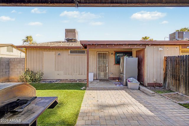 5142 W JOAN DE ARC Avenue, Glendale, AZ 85304