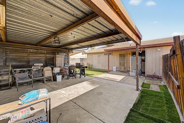 5142 W JOAN DE ARC Avenue, Glendale, AZ 85304