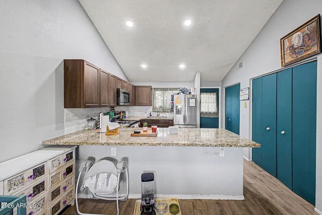 5142 W JOAN DE ARC Avenue, Glendale, AZ 85304