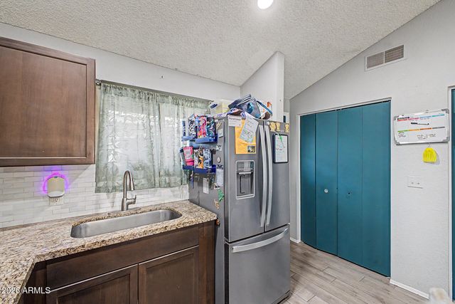 5142 W JOAN DE ARC Avenue, Glendale, AZ 85304