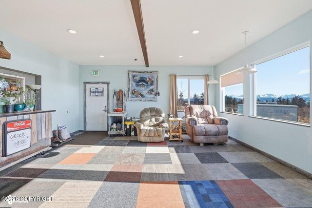 725 Sterling Highway, Homer, AK 99603