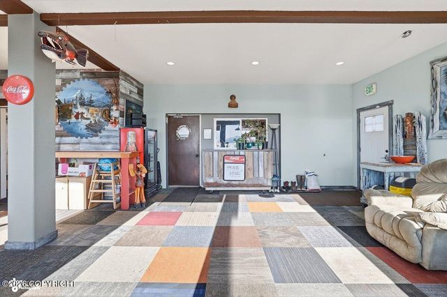 725 Sterling Highway, Homer, AK 99603