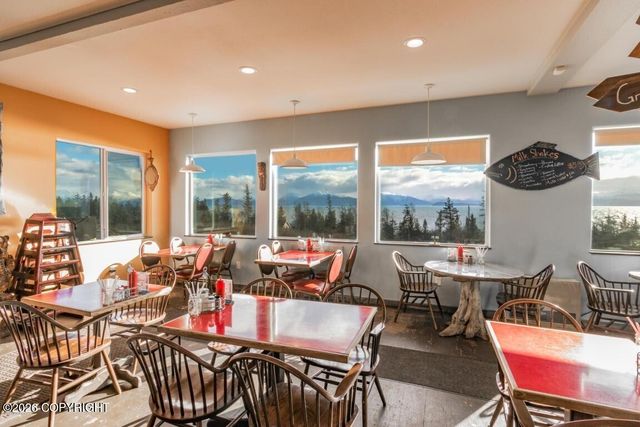 725 Sterling Highway, Homer, AK 99603