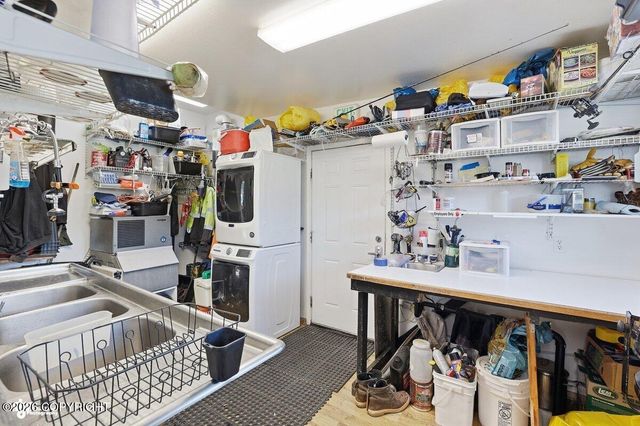 725 Sterling Highway, Homer, AK 99603