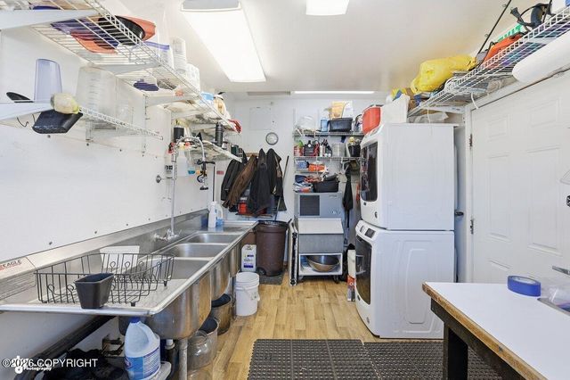 725 Sterling Highway, Homer, AK 99603