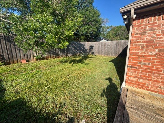 8728 Elbe Trail, Fort Worth, TX 76118