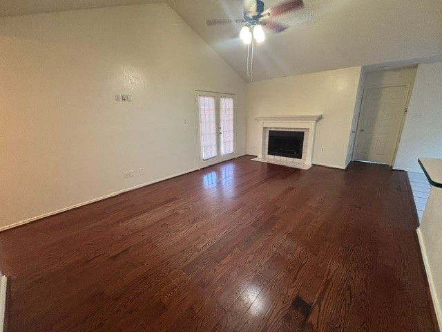 8728 Elbe Trail, Fort Worth, TX 76118