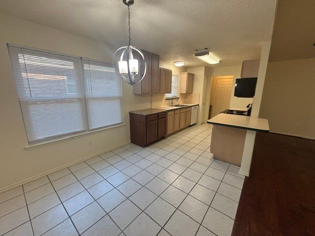 8728 Elbe Trail, Fort Worth, TX 76118
