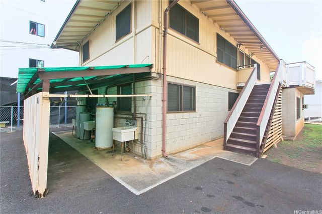750 Makaleka Avenue, Honolulu, HI 96816