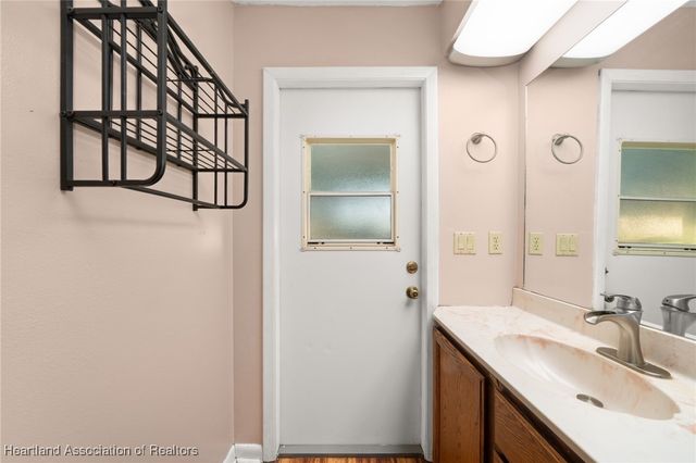 1115 Kerry Drive, Sebring, FL 33870