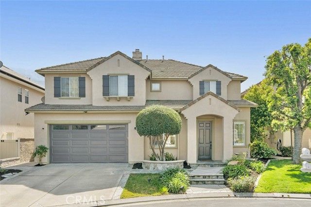 6 Coffeeberry Court, Laguna Hills, CA 92679