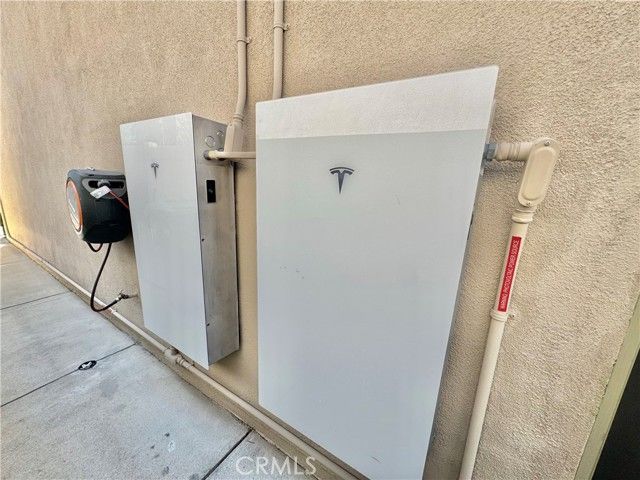 6 Coffeeberry Court, Laguna Hills, CA 92679