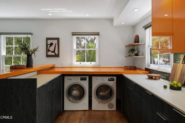 2377 W Silver Lake Drive, Los Angeles, CA 90039