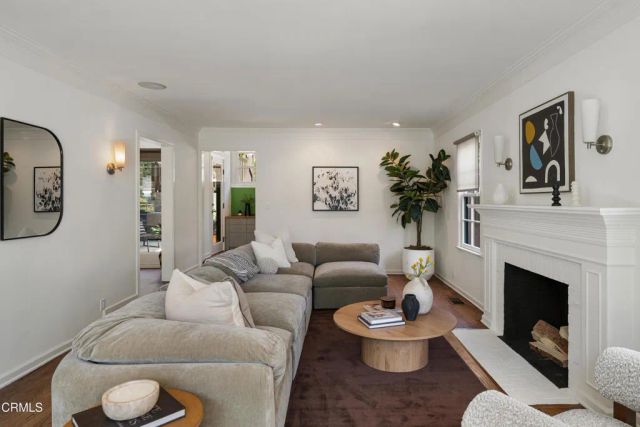 2377 W Silver Lake Drive, Los Angeles, CA 90039