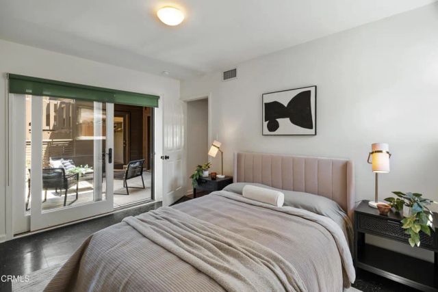 2377 W Silver Lake Drive, Los Angeles, CA 90039