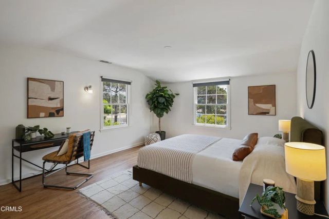 2377 W Silver Lake Drive, Los Angeles, CA 90039
