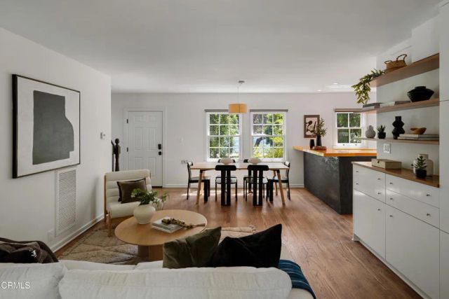 2377 W Silver Lake Drive, Los Angeles, CA 90039