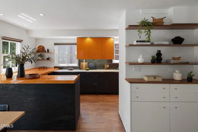 2377 W Silver Lake Drive, Los Angeles, CA 90039