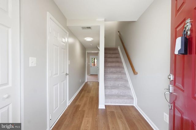 45526 LAKE HAVEN TER, Sterling, VA 20165