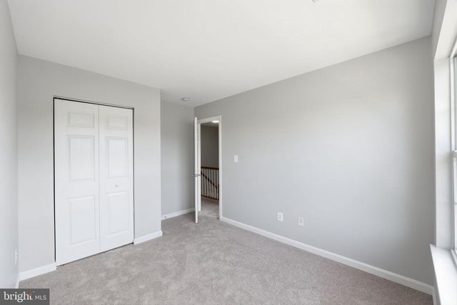 45526 LAKE HAVEN TER, Sterling, VA 20165