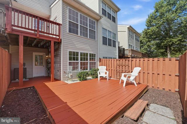 45526 LAKE HAVEN TER, Sterling, VA 20165