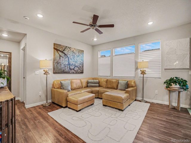 8091 Goldenray Pl, Colorado Springs, CO 80908