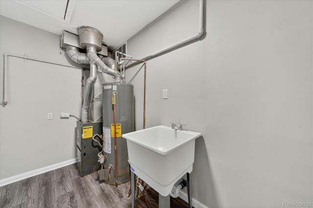 3024 Wolcott Street, Ferndale, MI 48220