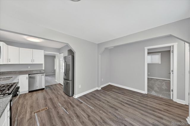 3024 Wolcott Street, Ferndale, MI 48220