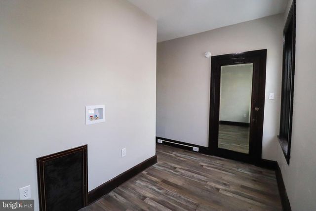 1708 STATE ST, Harrisburg, PA 17103