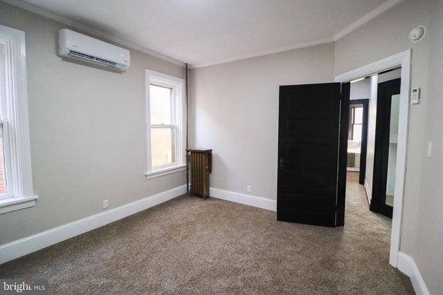 1708 STATE ST, Harrisburg, PA 17103