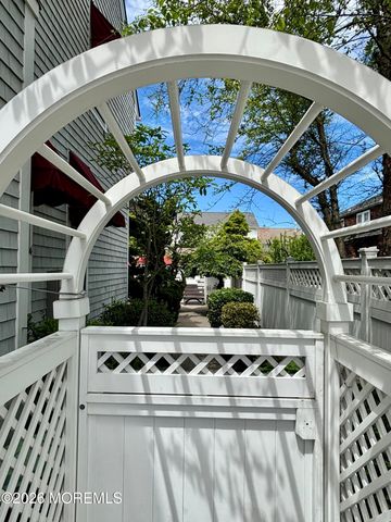 40 Karge Street, Bay Head, NJ 08742