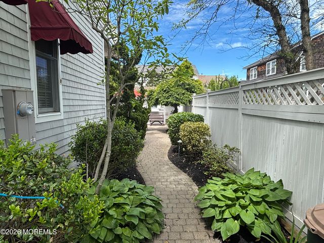 40 Karge Street, Bay Head, NJ 08742