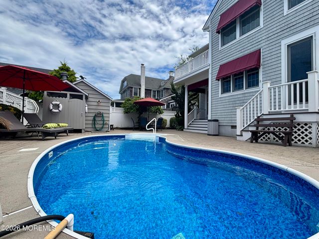 40 Karge Street, Bay Head, NJ 08742