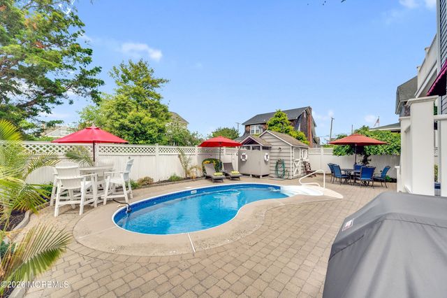 40 Karge Street, Bay Head, NJ 08742