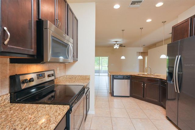 6019 EVANSBROOK DRIVE, Zephyrhills, FL 33541