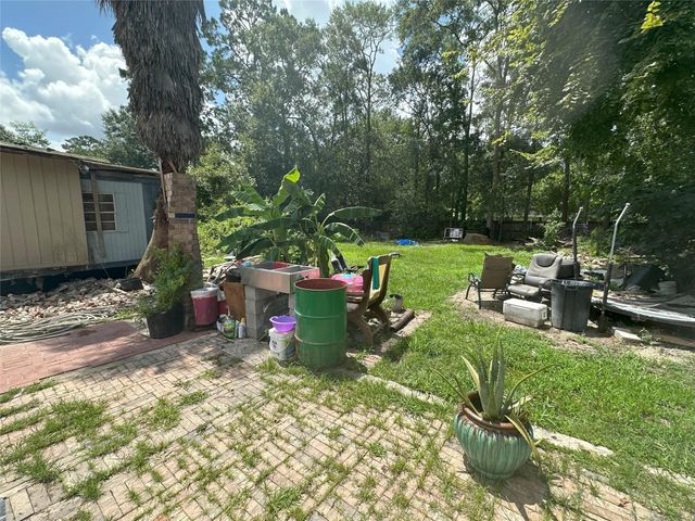 19795 Live Oak N N, New Caney, TX 77357