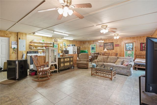 495 Hembree Hill Drive, Westminster, SC 29693