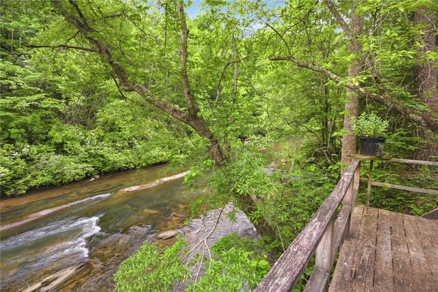 495 Hembree Hill Drive, Westminster, SC 29693