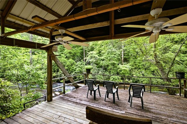 495 Hembree Hill Drive, Westminster, SC 29693