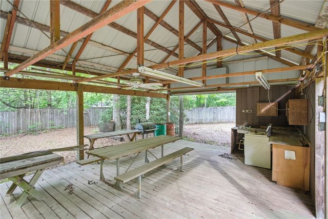 495 Hembree Hill Drive, Westminster, SC 29693