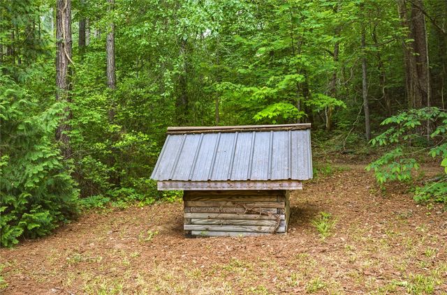 495 Hembree Hill Drive, Westminster, SC 29693