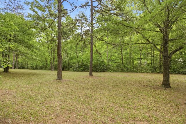 495 Hembree Hill Drive, Westminster, SC 29693