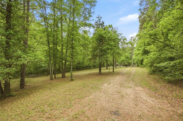 495 Hembree Hill Drive, Westminster, SC 29693