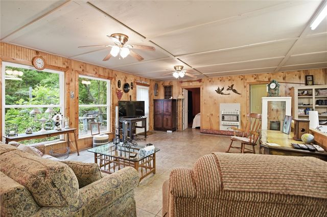 495 Hembree Hill Drive, Westminster, SC 29693