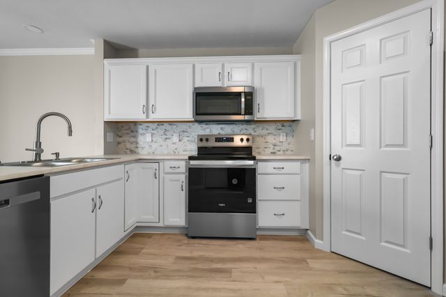 106 Alexander Blvd, Clarksville, TN 37040