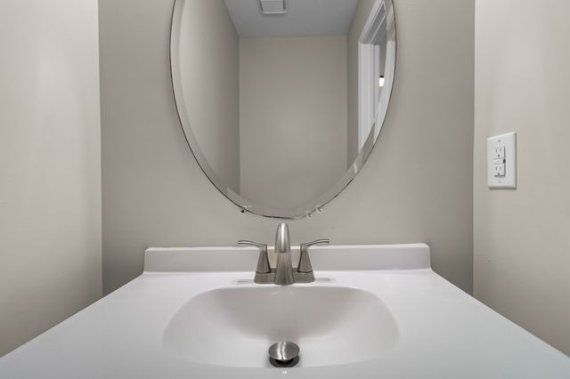 106 Alexander Blvd, Clarksville, TN 37040