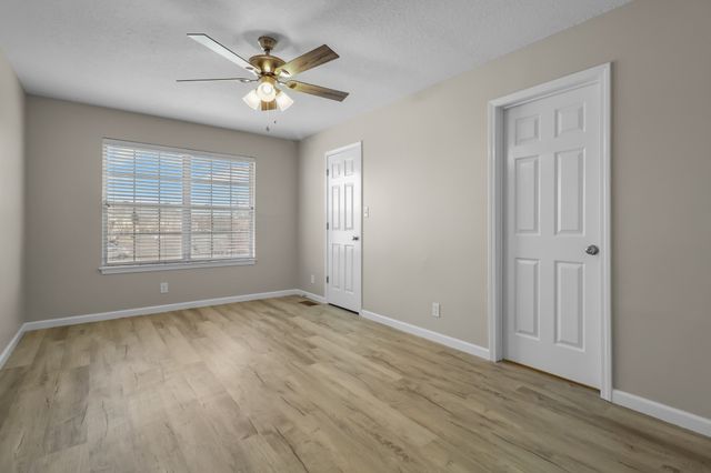 106 Alexander Blvd, Clarksville, TN 37040